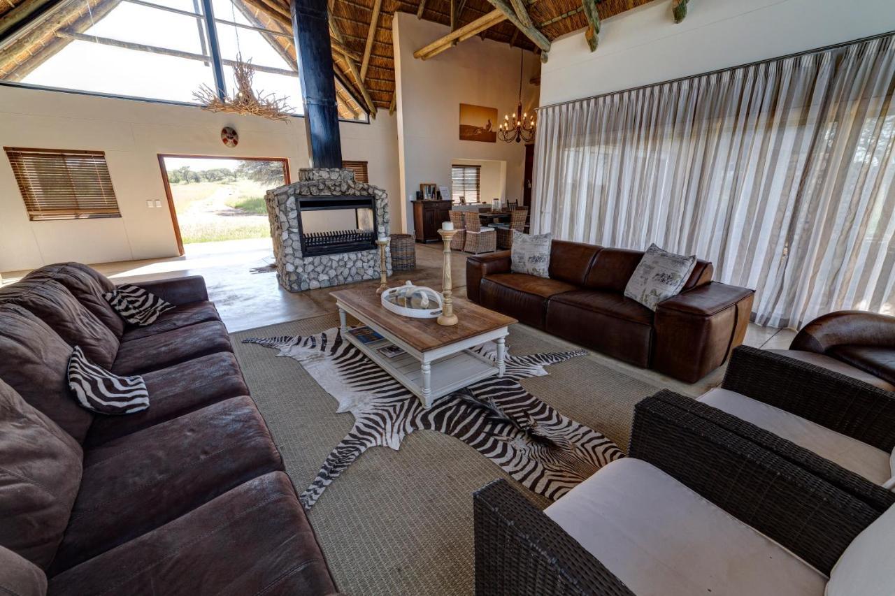 Naankuse Lodge Windhoek Exterior photo