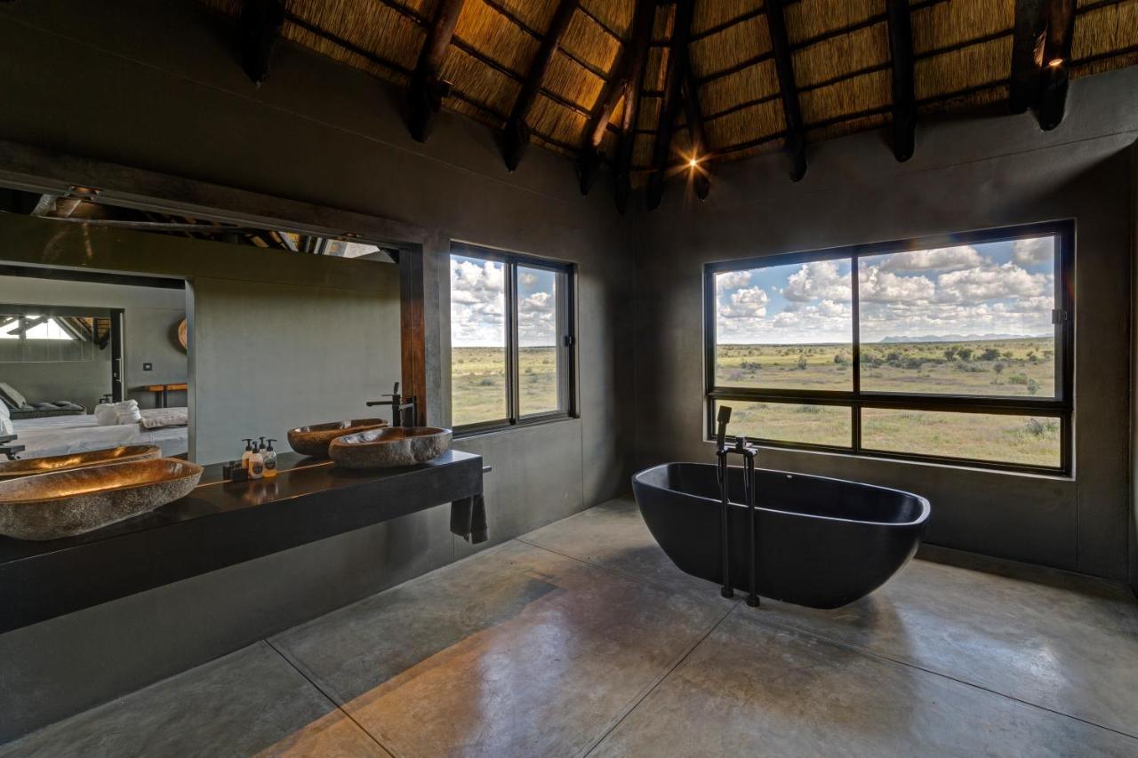 Naankuse Lodge Windhoek Exterior photo
